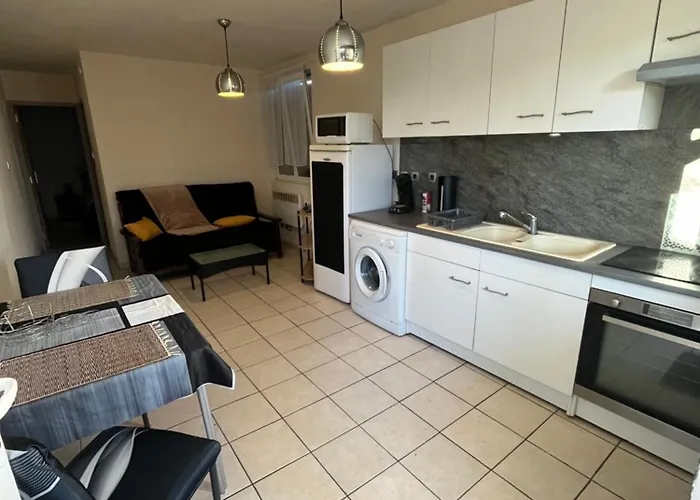 Apartamento Au Coeur De St Hilaire